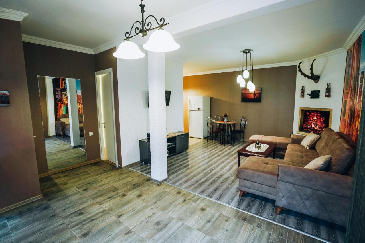Second House Rustaveli Lejlighed Tbilisi Eksteriør billede